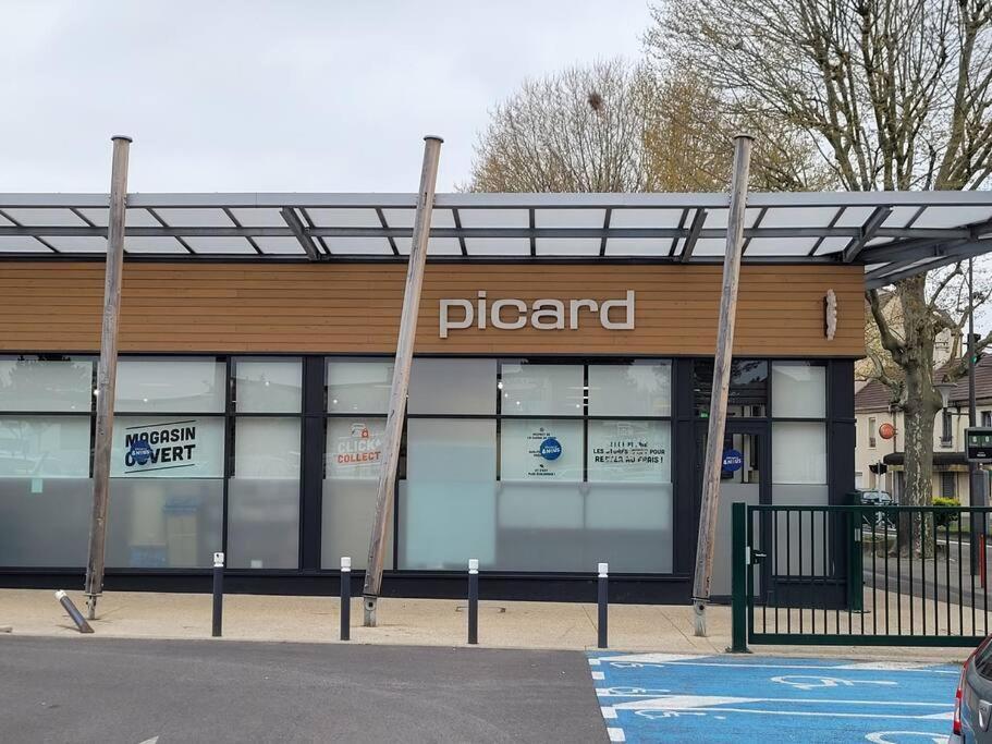 Joli T2, Terrasse Et Jardin, Ideal Pour Familles, A 15 Min De L'Aeroport Roissy Cdg Tremblay-en-France Exteriér fotografie