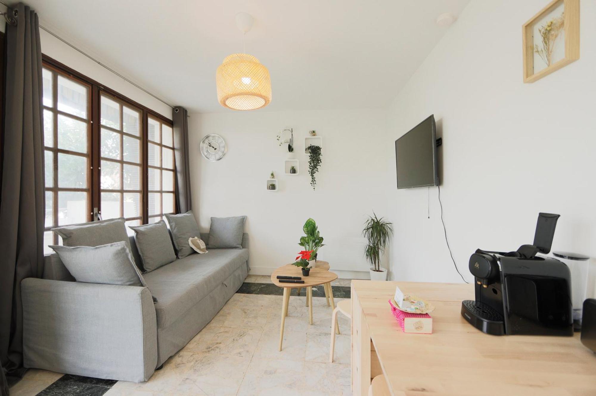 Joli T2, Terrasse Et Jardin, Ideal Pour Familles, A 15 Min De L'Aeroport Roissy Cdg Tremblay-en-France Exteriér fotografie